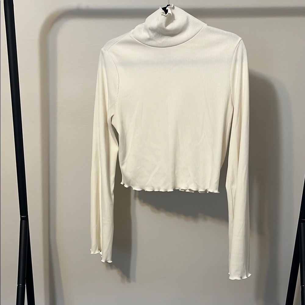 Urban Outfitters Cream Long Sleeve Crop Tee